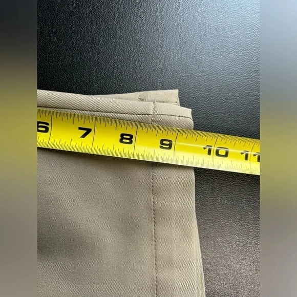 Haggar Mens 36  Cool 18 Pro Expandable Waist Comfort Stretch Shorts‎ Khaki - Picture 9 of 13